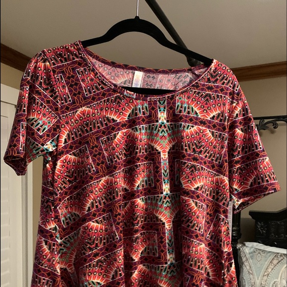 Lularoe Perfect T - Picture 1 of 3